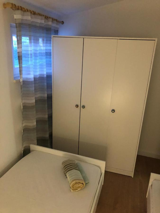 Apartments Dara Рогозница Экстерьер фото